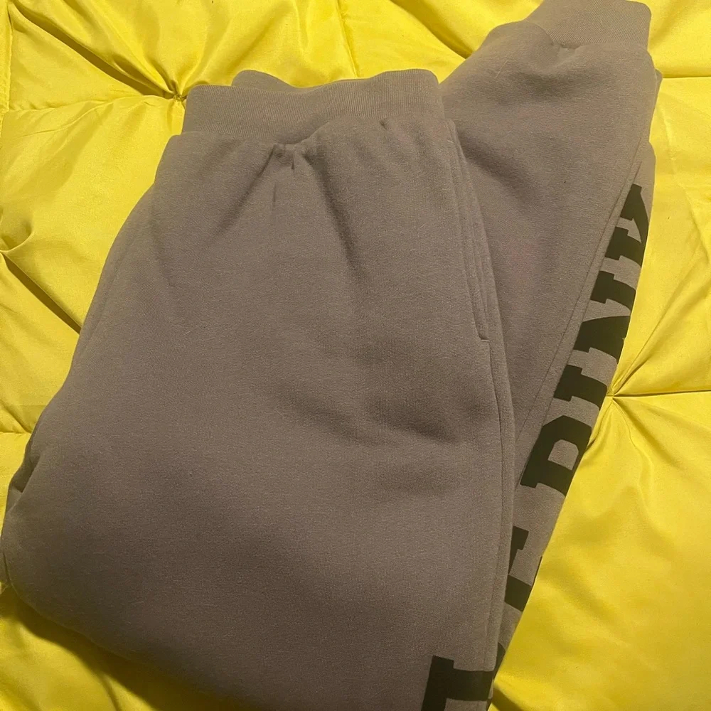 ✨PINK Sweatpants✨ - Picture 2 of 2